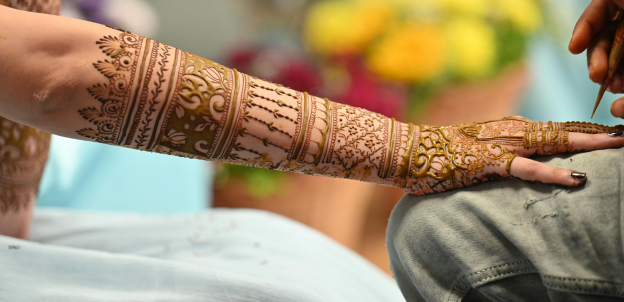 Mehandi Art Processing